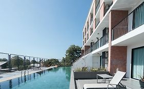 Marina House Muaythai Ta-Iad Phuket