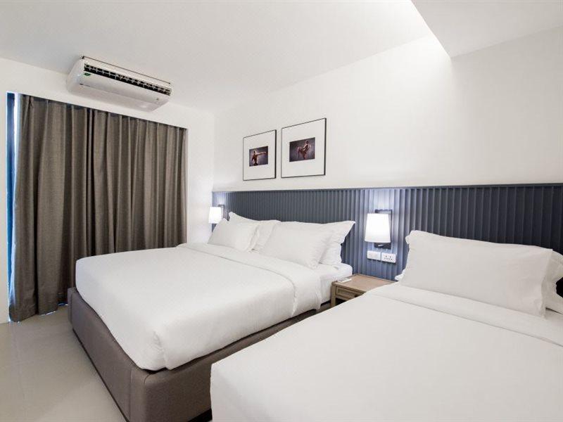 Marina House Muaythai Ta-Iad Phuket Chalong Zewnętrze zdjęcie